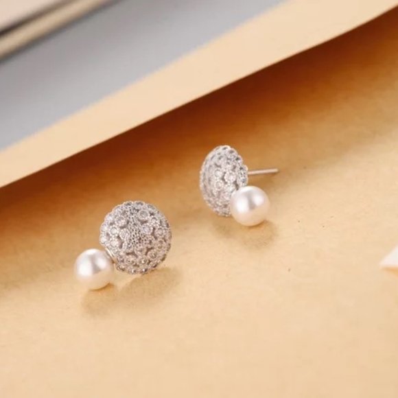 S925 Shell Pearl CZ Stud Earrings - Picture 2 of 9